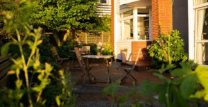 NICKELS Terrasse