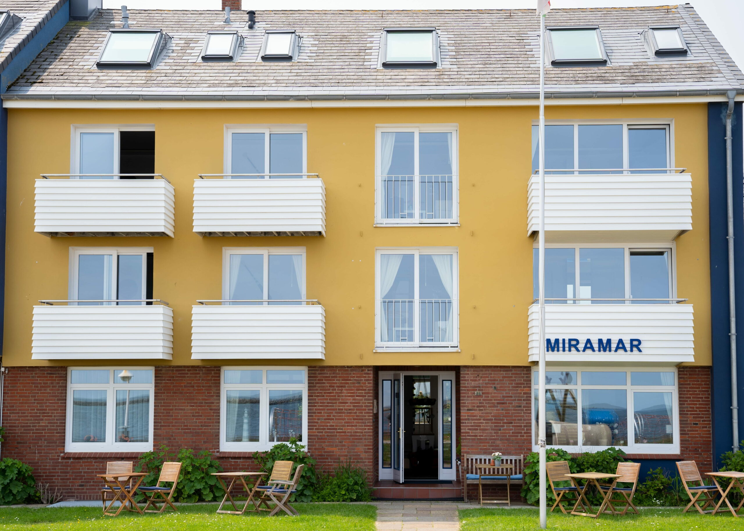 Haus MIRAMAR frontal